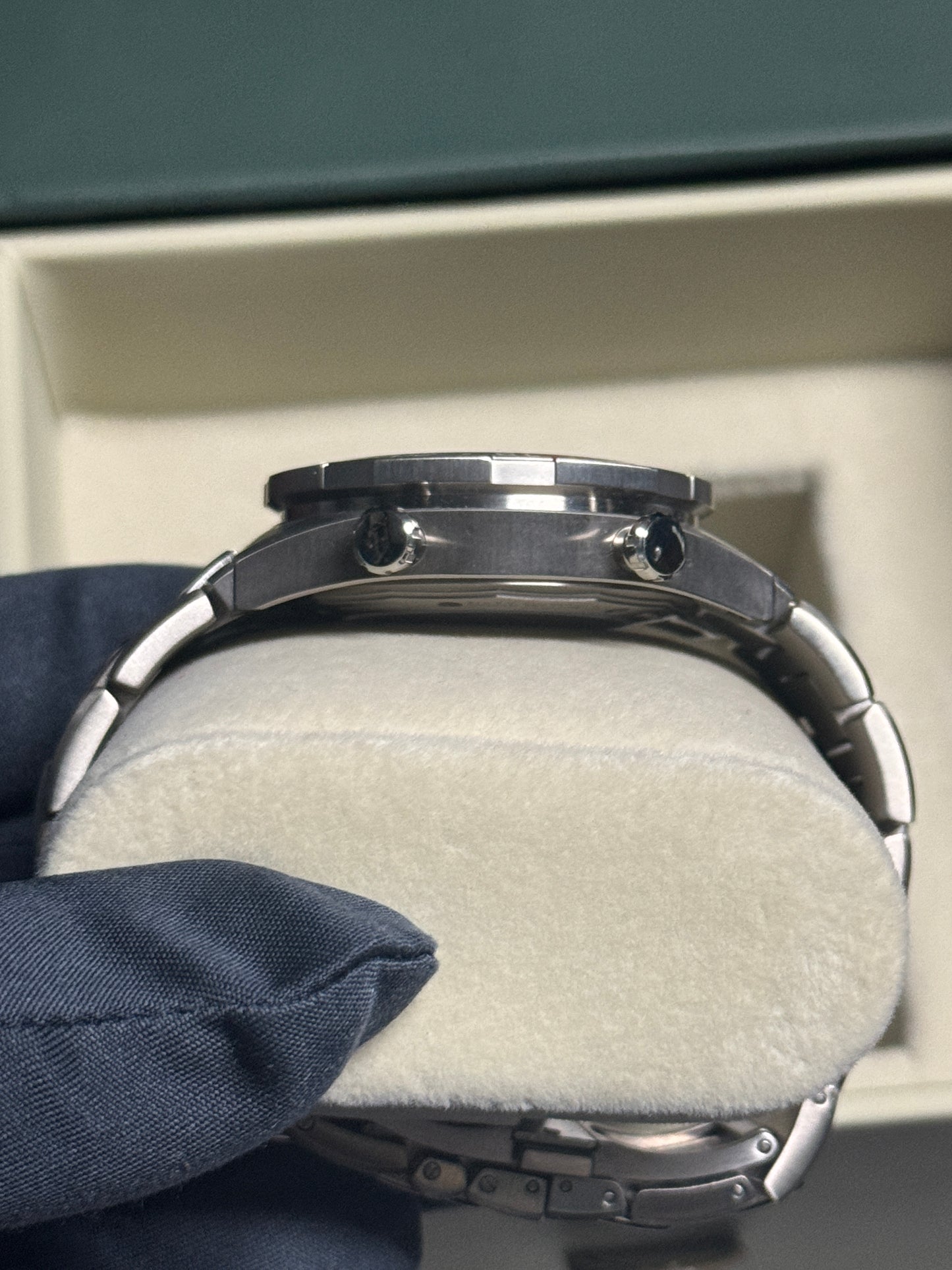 Ball Roadmaster Pilot DG3038A-S1C-WH