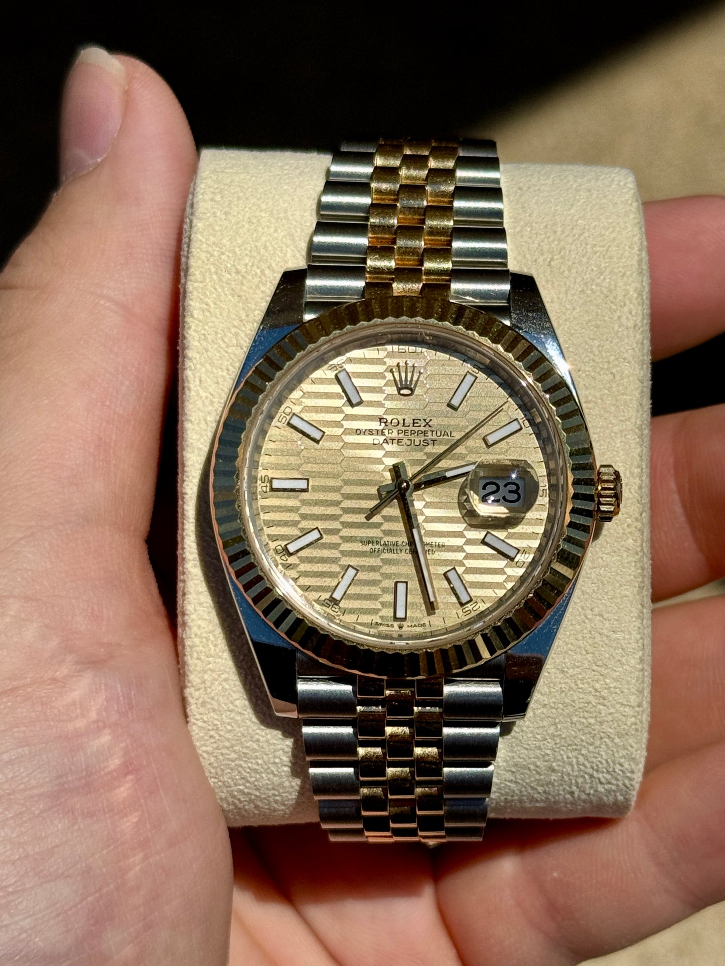 2023 Rolex Datejust 41mm Y/G Motif Dial