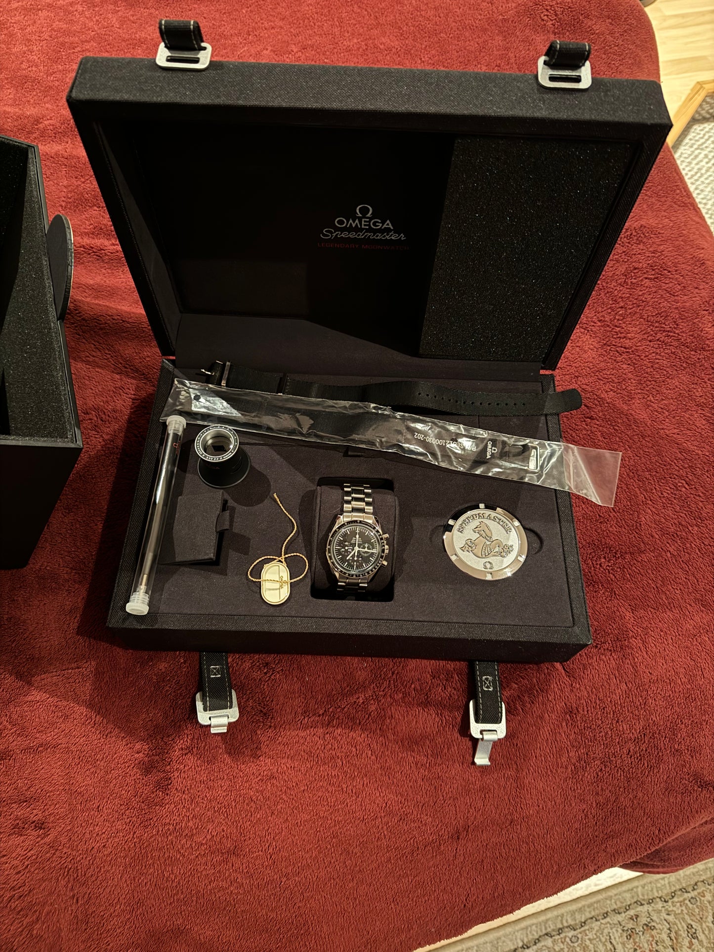 2022 Omega Speedmaster Hesalite