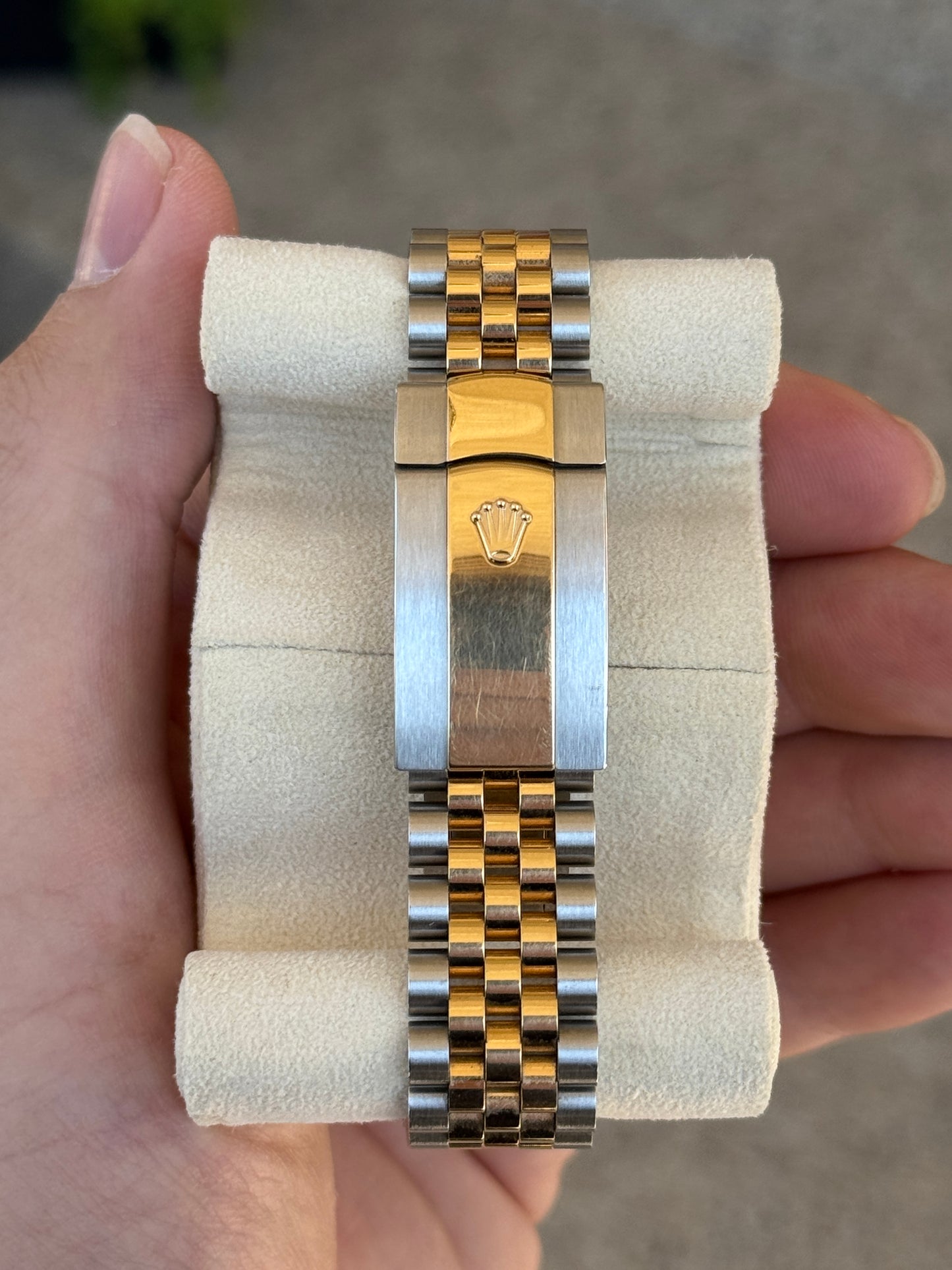 2023 Rolex Datejust 41mm Y/G Motif Dial