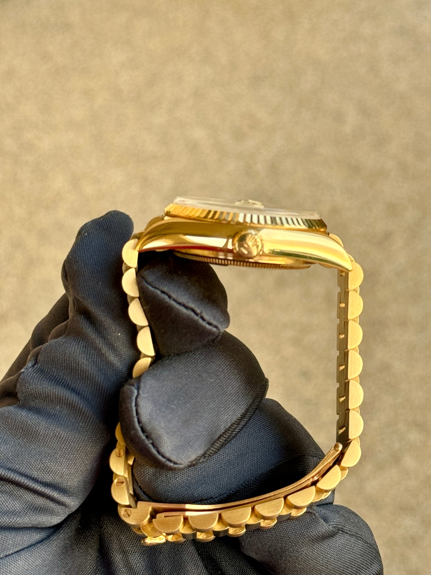 Rolex Day-Date 36 18KT Yellow Gold 18038