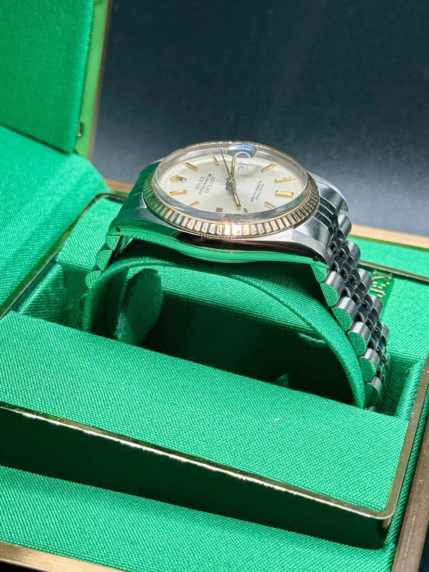 1983 Rolex Datejust 36 16013 18KT Yellow Gold Bezel