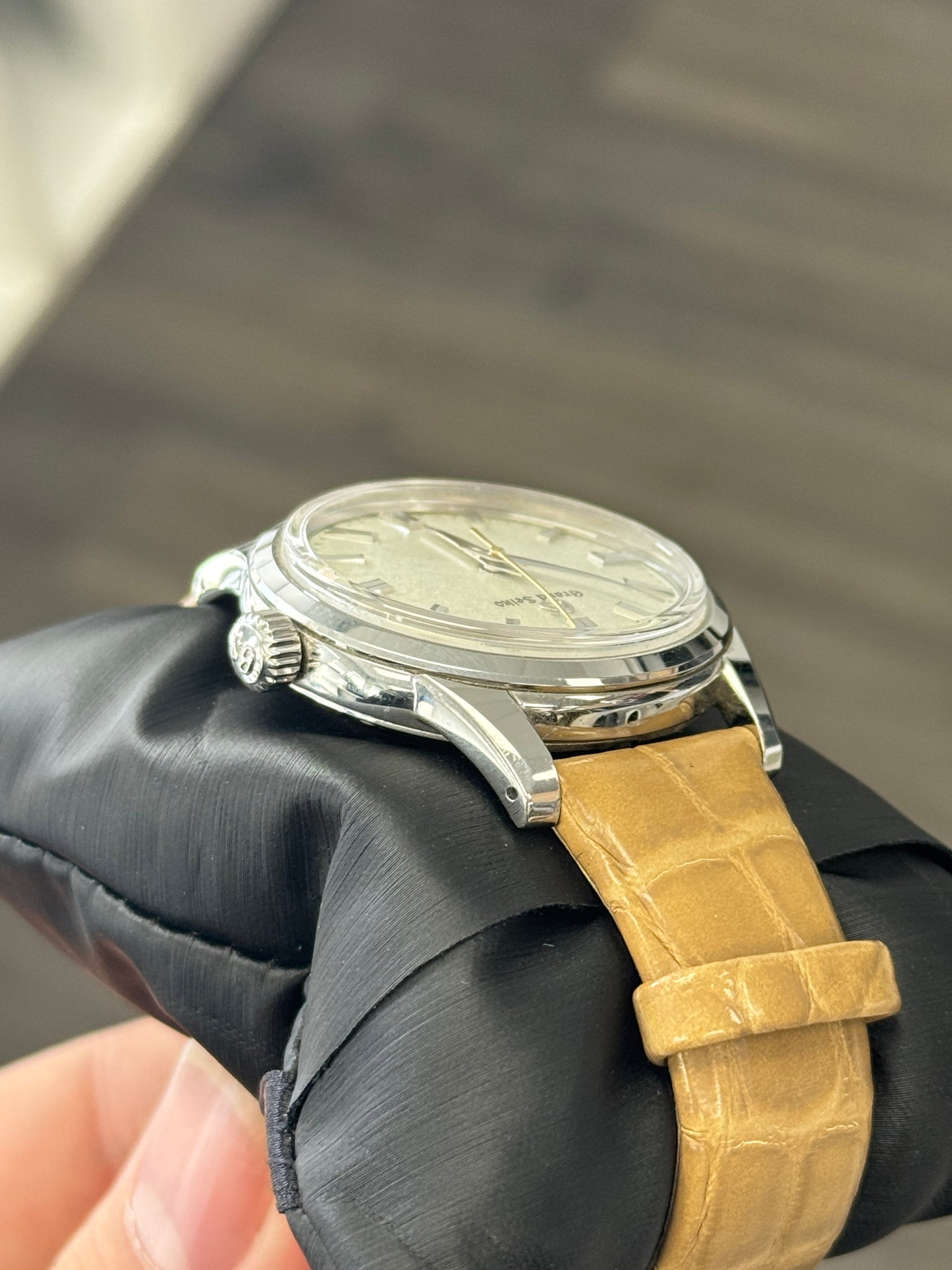 2022 Grand Seiko Elegance Flow of Seasons Banto