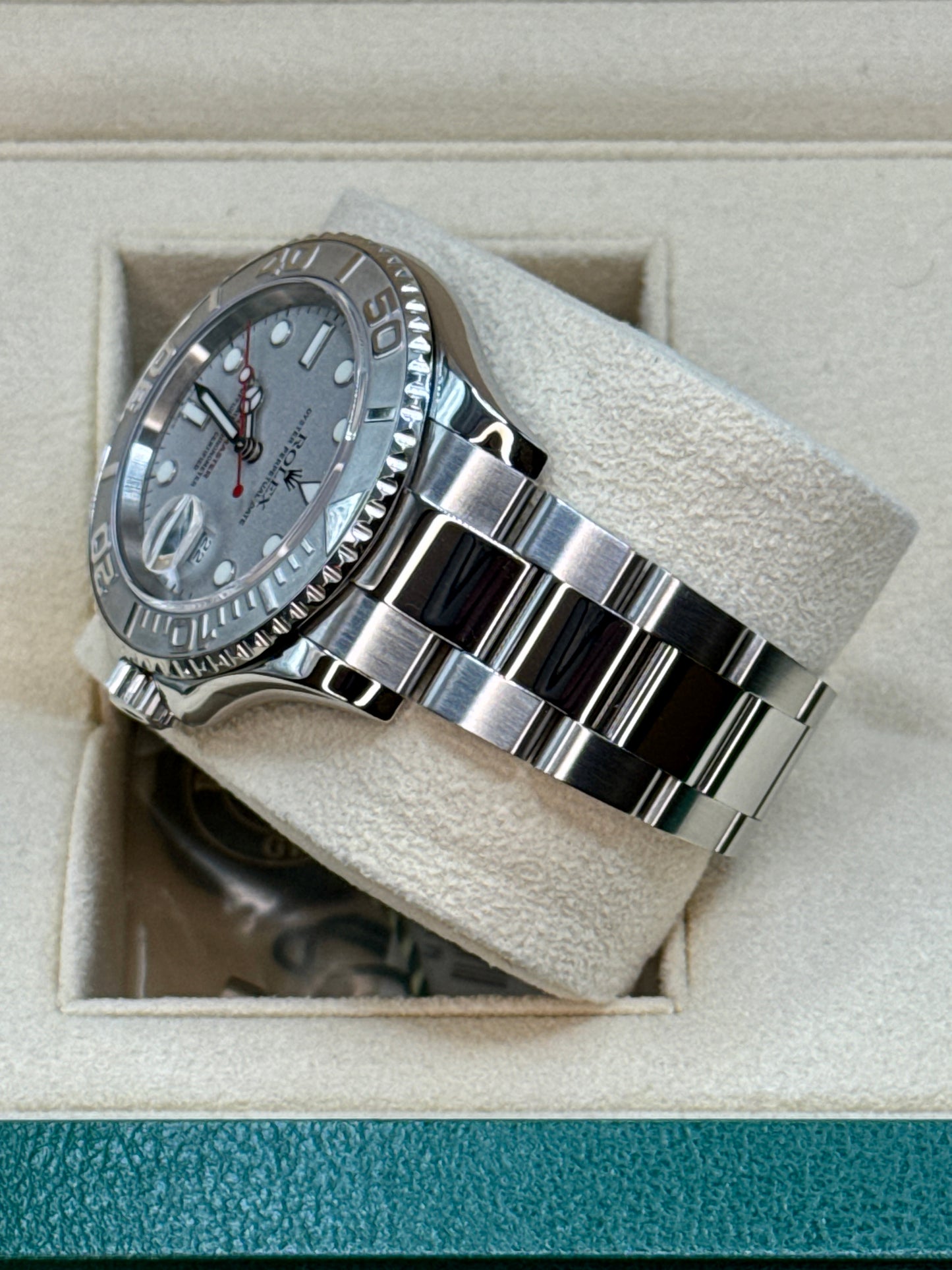 2004 Rolex Yacht-Master Platinum 40 16622