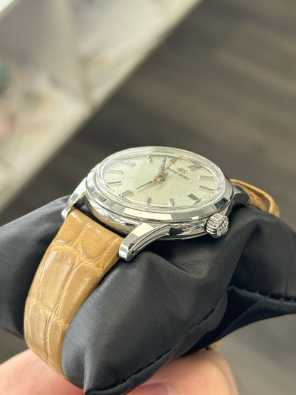 2022 Grand Seiko Elegance Flow of Seasons Banto