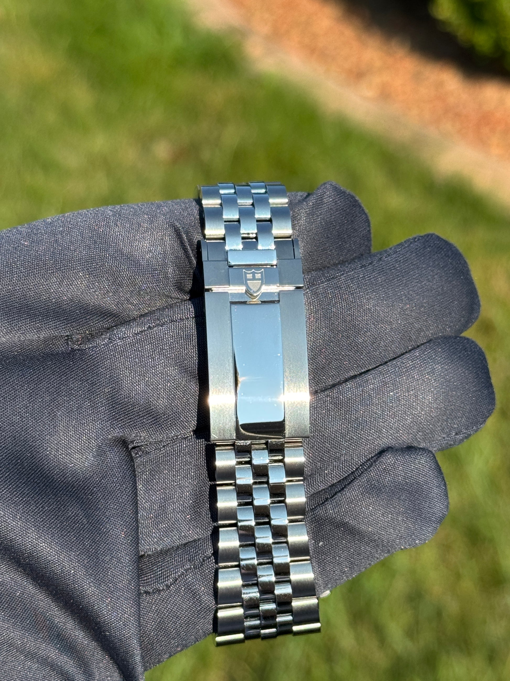 TUDOR Black Bay Chronograph 79360N T-fit clasp