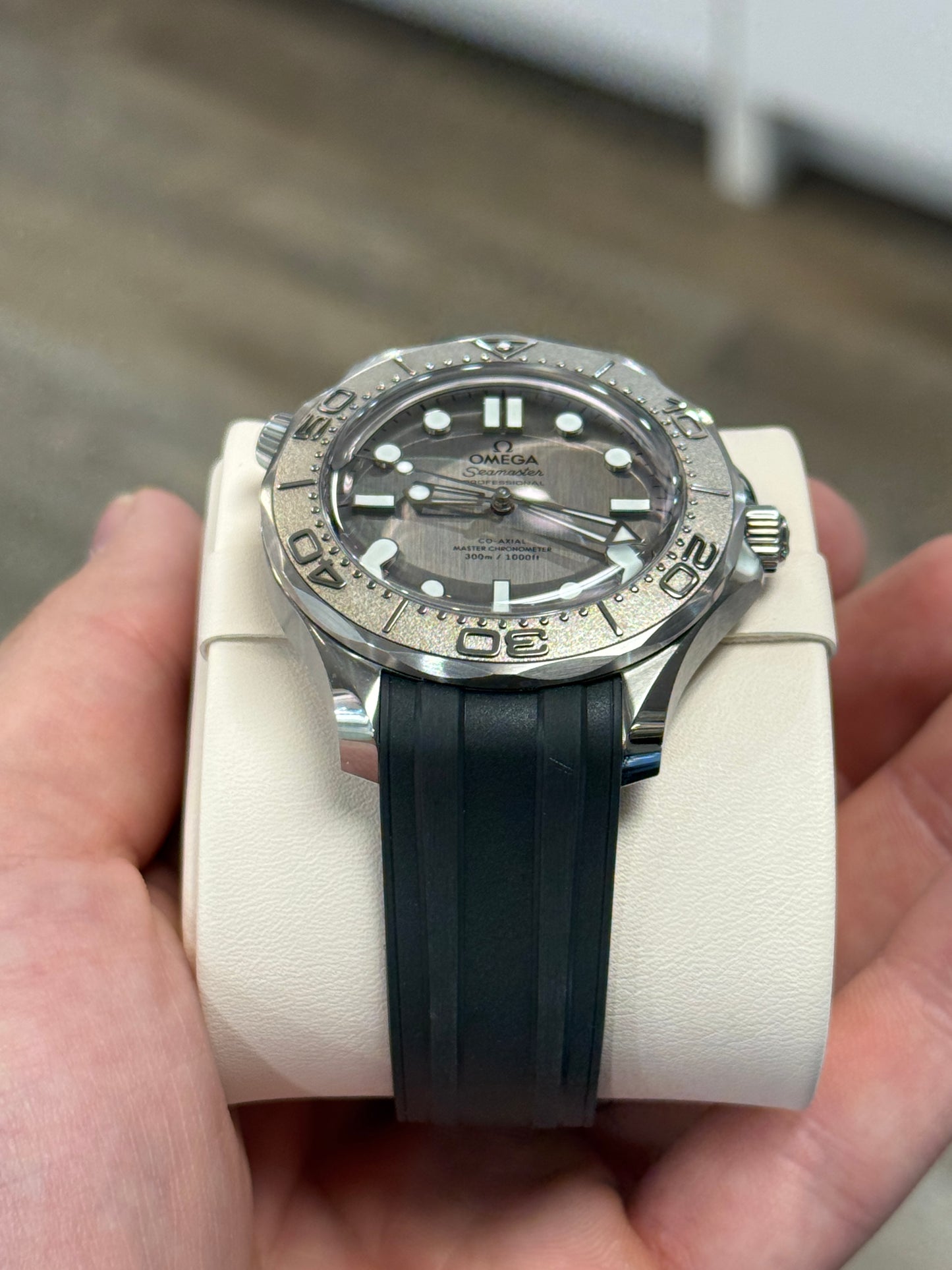 2026 Omega Seamaster 42mm 210.32.42.20.06.002