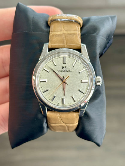 2022 Grand Seiko Elegance Flow of Seasons Banto