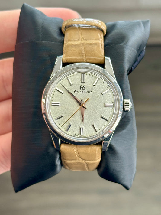 2022 Grand Seiko Elegance Flow of Seasons Banto