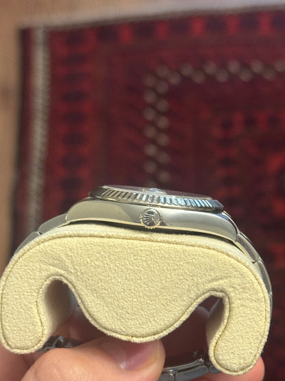 2010-2016 Rolex Datejust 41 Silver Dial 116334