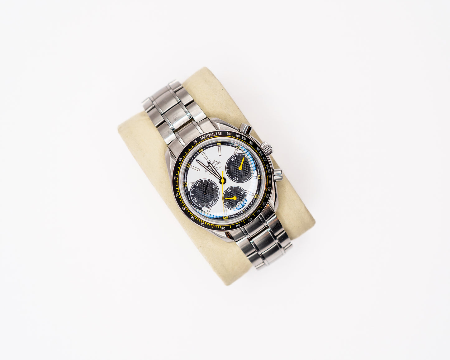 2022 Omega Speedmaster Racing Panda Dial