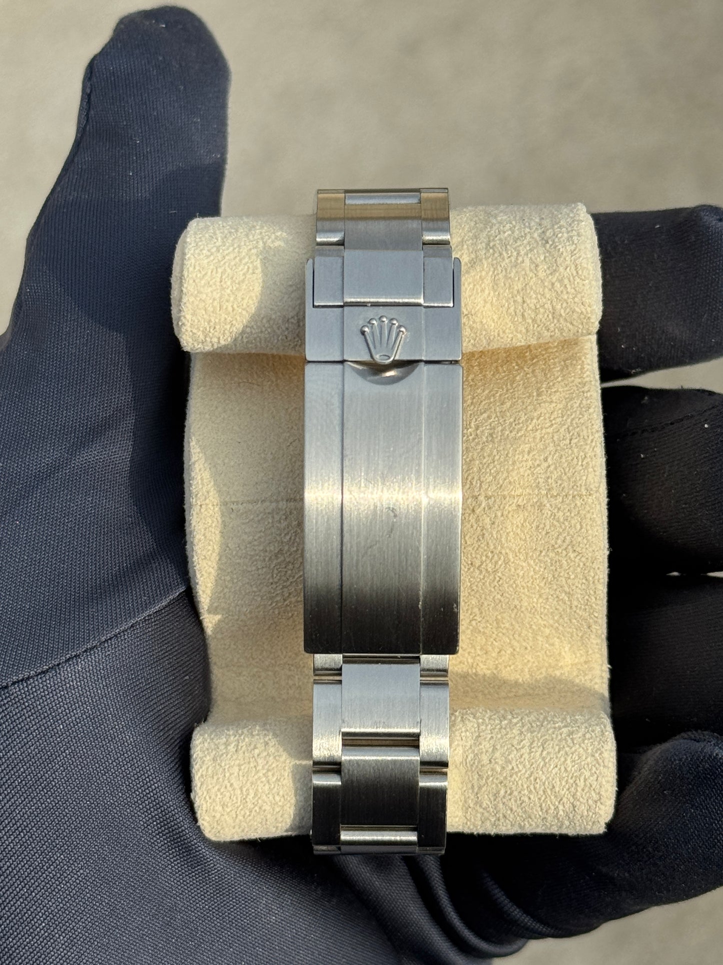 2015 Rolex Submariner Date “Hulk” 116610LV