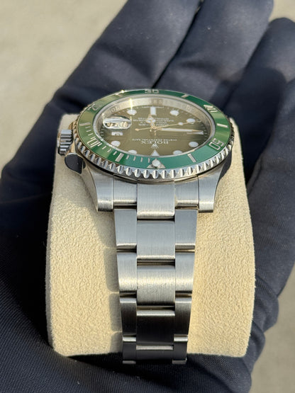 2015 Rolex Submariner Date “Hulk” 116610LV